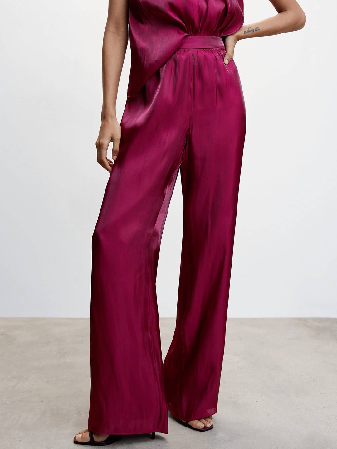 

MANGO Women Satin Trousers, Magenta