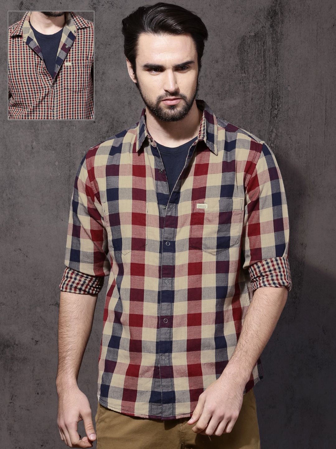 

Roadster Men Beige & Navy Blue Checked Reversible Casual Shirt