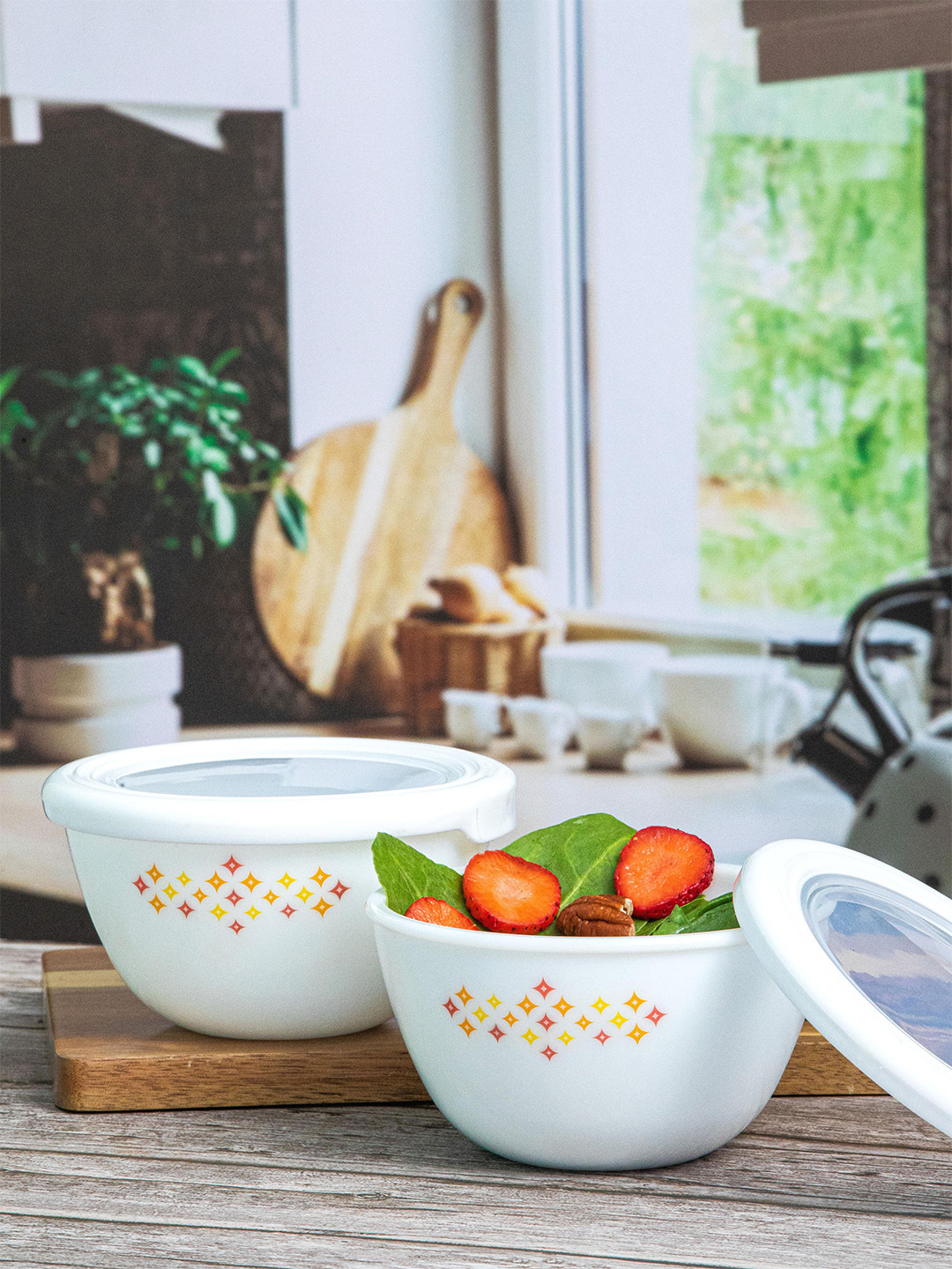 

Cello Opalware Royale 4 Pieces White & Red Mixing Bowl with Premium Lid 500 ml Each