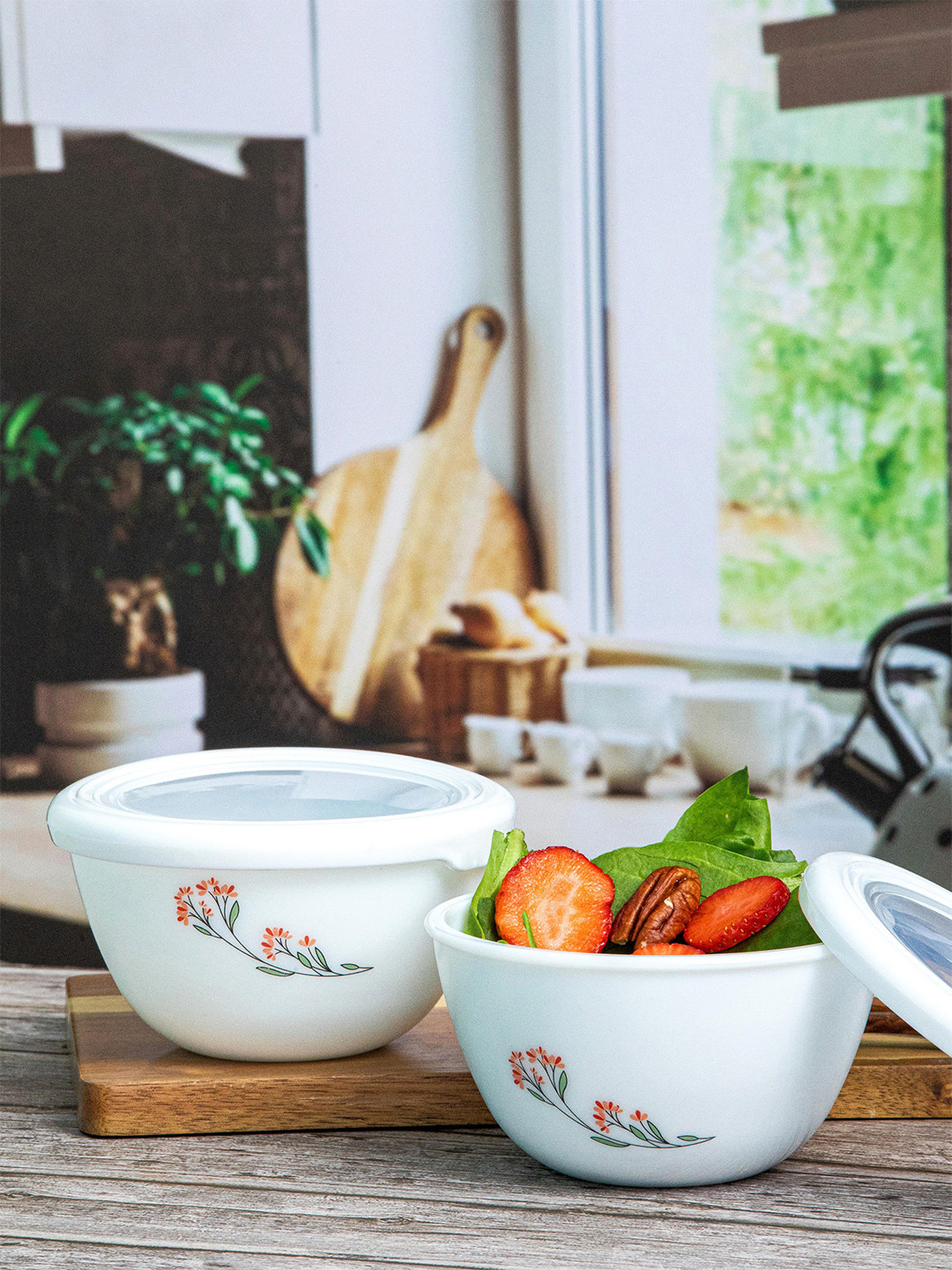 

Cello Opalware Royale 4 Pieces White & Peach Mixing Bowl with Premium Lid 500 ml Each