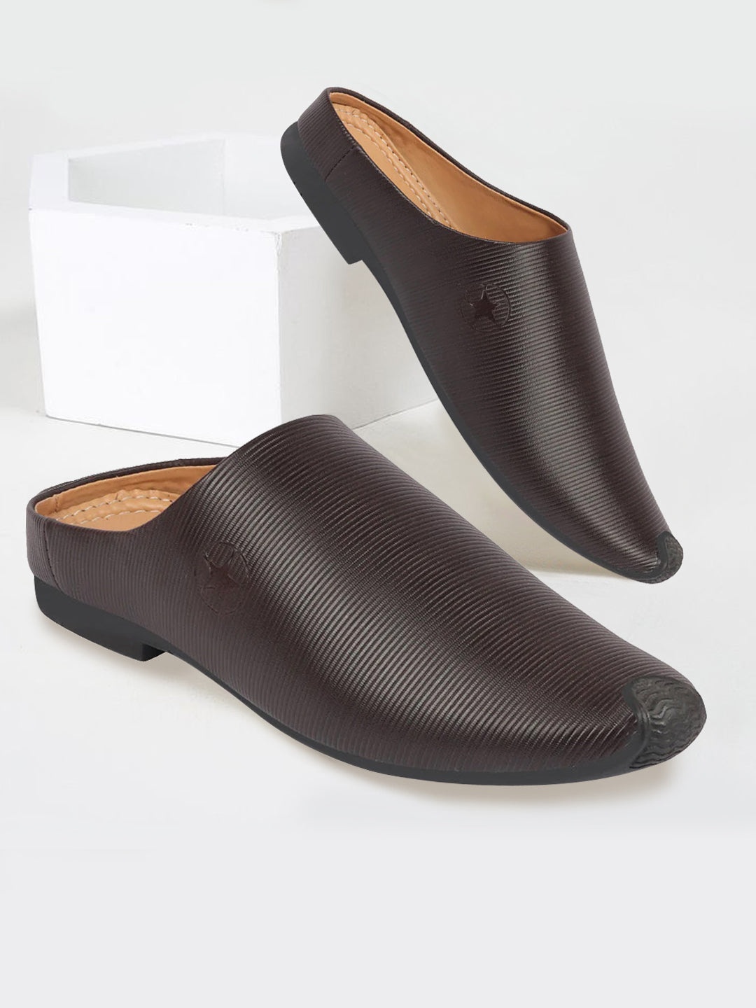 

FAUSTO Men Textured Lightweight Comfort Insole Basics Mojaris, Brown