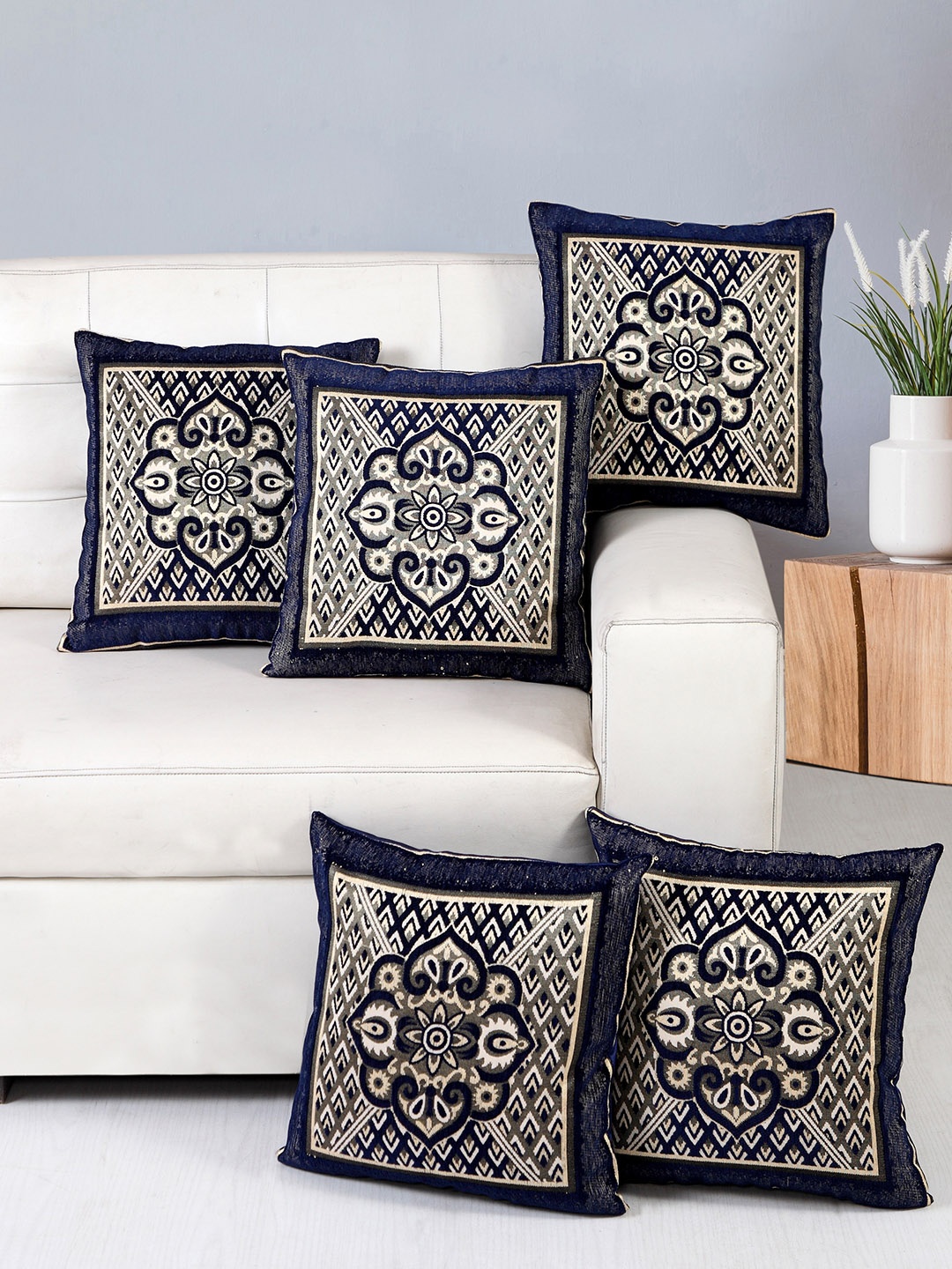 

Nendle Navy Blue & Beige 5 Pcs Floral Square Cushion Covers
