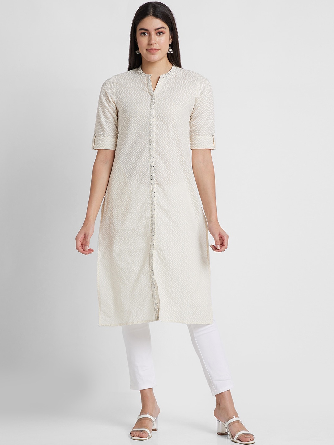 

Globus Embroidered Mirror Work Pure Cotton Kurta, Off white