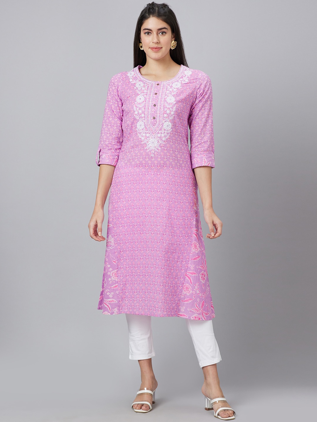 

Globus Ethnic Motifs Printed Thread Work Pure Cotton A-Line Kurta, Lavender