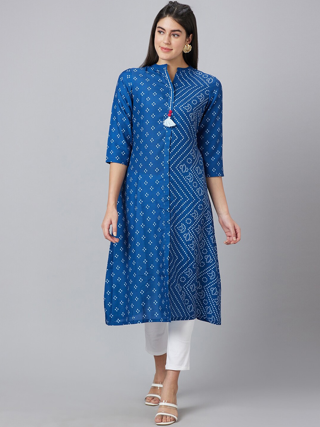 

Globus Bandhani Printed Mandarin Collar A-Line Kurta, Blue