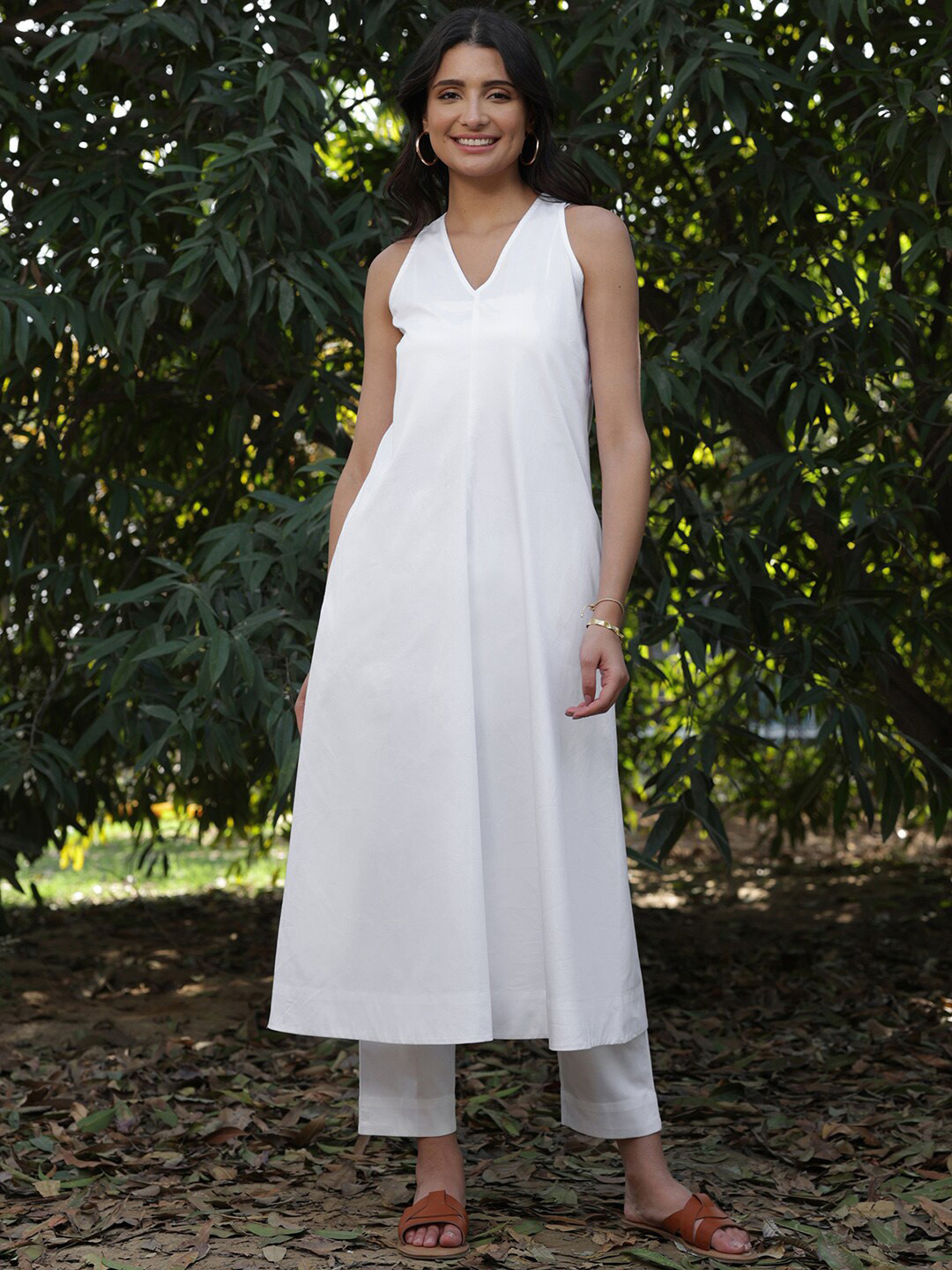 

Pink Fort V-Neck Pure Cotton Sleeveless Midi A-Line Dress, White