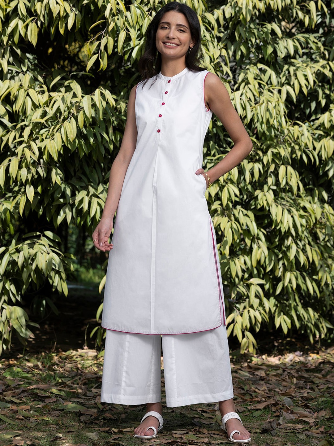 

Pink Fort Sleeveless Straight Cotton Kurta, White