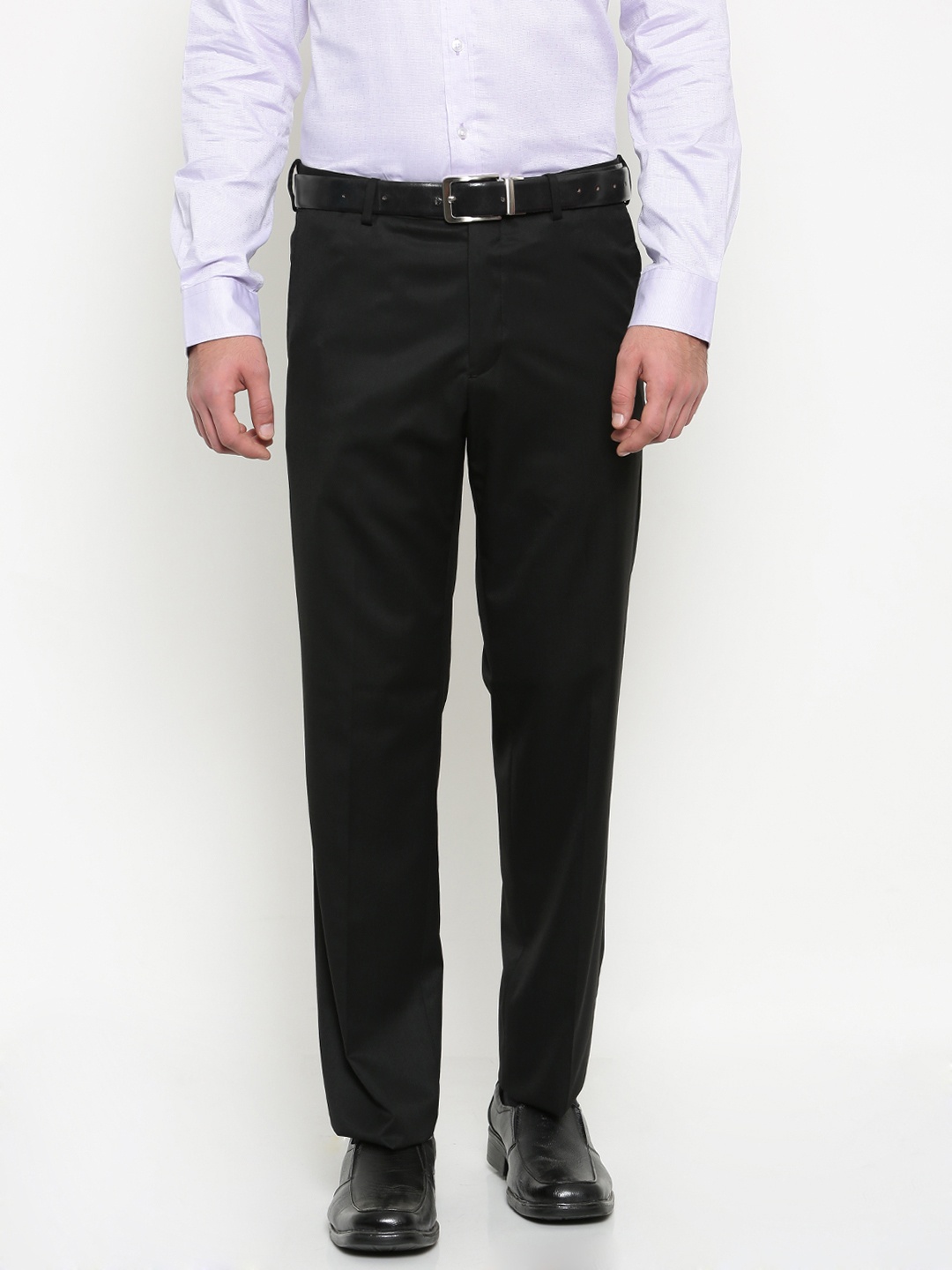 

Arrow Men Black Smart Straight Fit Solid Formal Trousers