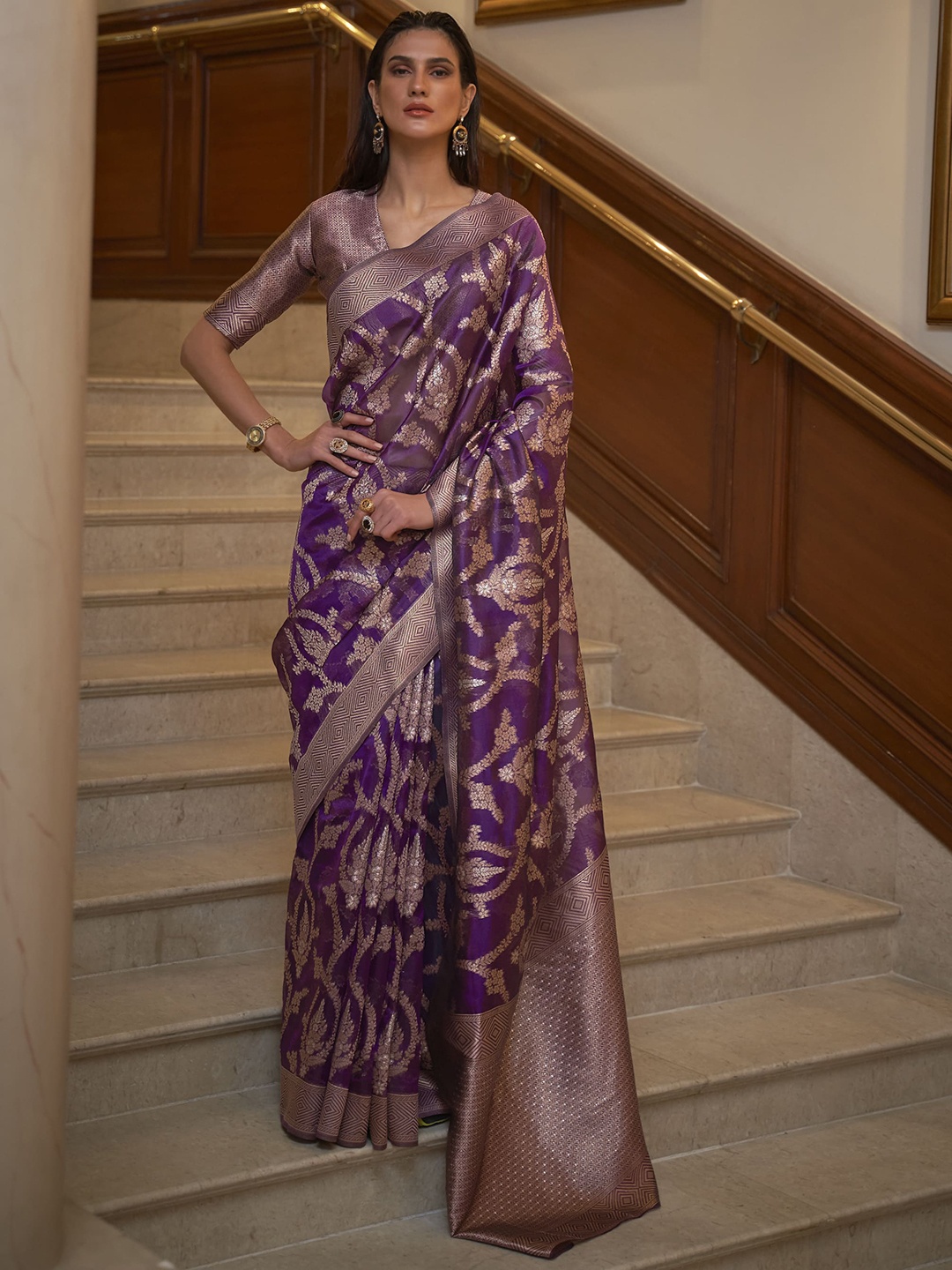

elora Floral Woven Design Organza Banarasi Saree, Violet