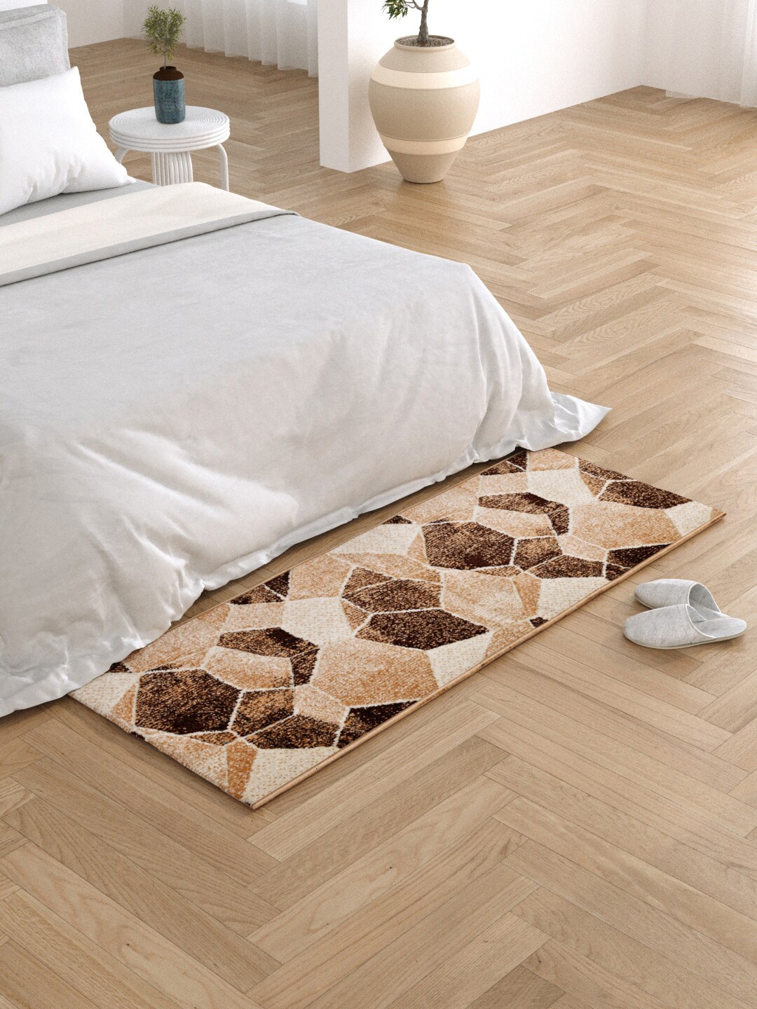 

Clasiko Beige-Coloured & Brown Geometric Design Anti Skid Backing Bedside Runner
