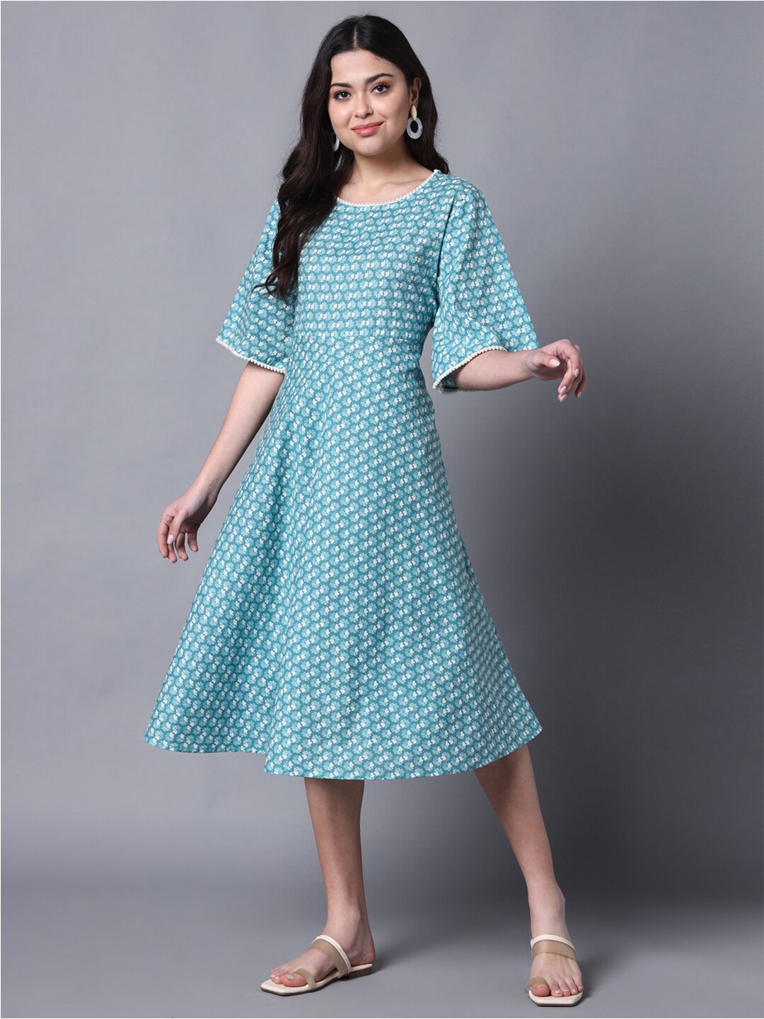 

DECKEDUP Floral Printed Flared Sleeves Fit & Flare Midi Dress, Blue
