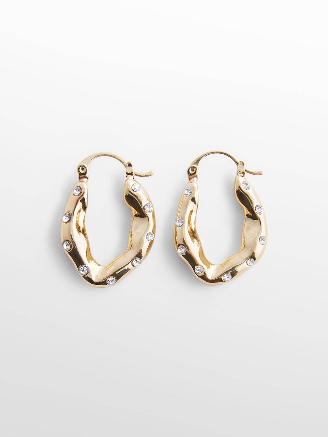 

MANGO Women Artificial Stones Studded Contemporary Shaped Sustainable Hoop Earrings, Gold