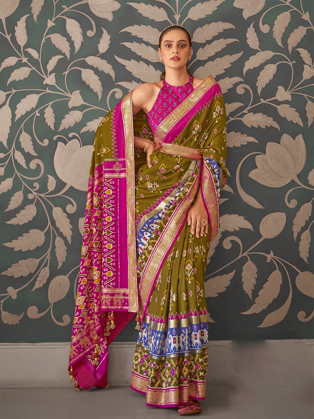 

Mitera Ethnic Motifs Printed Pure Silk Saree, Olive