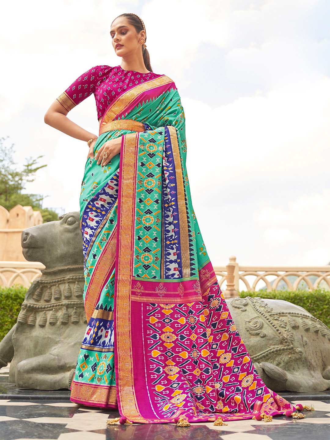 

Mitera Ethnic Motif Printed Beads Work Pure Silk Saree, Sea green
