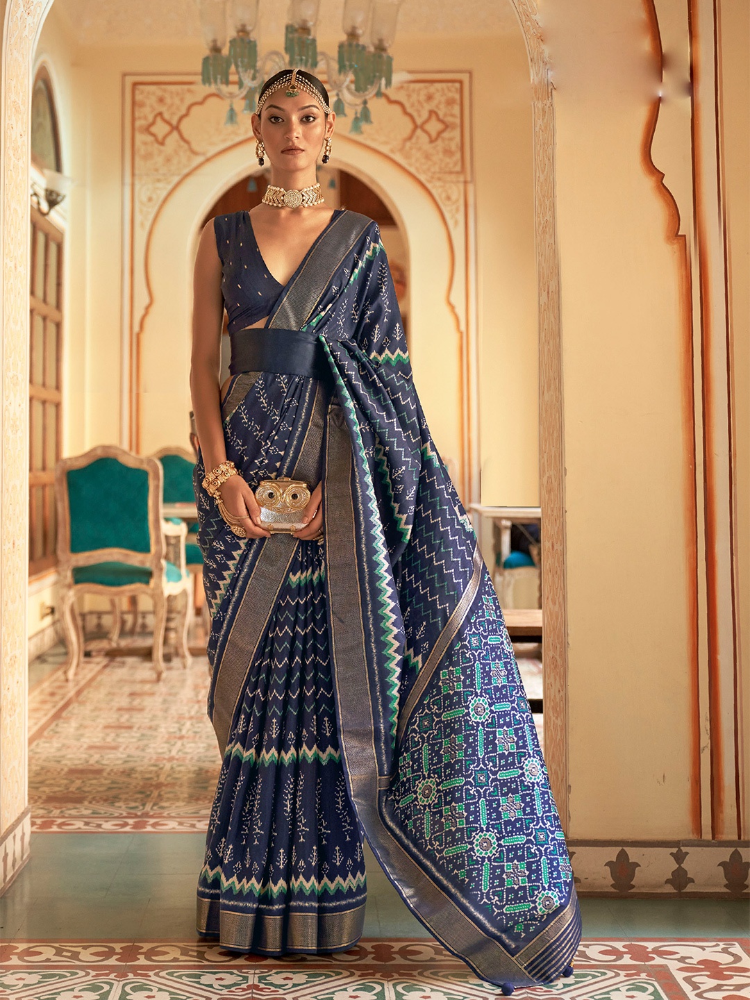 

Mitera Ethnic Motifs Printed Zari Pure Silk Saree, Navy blue