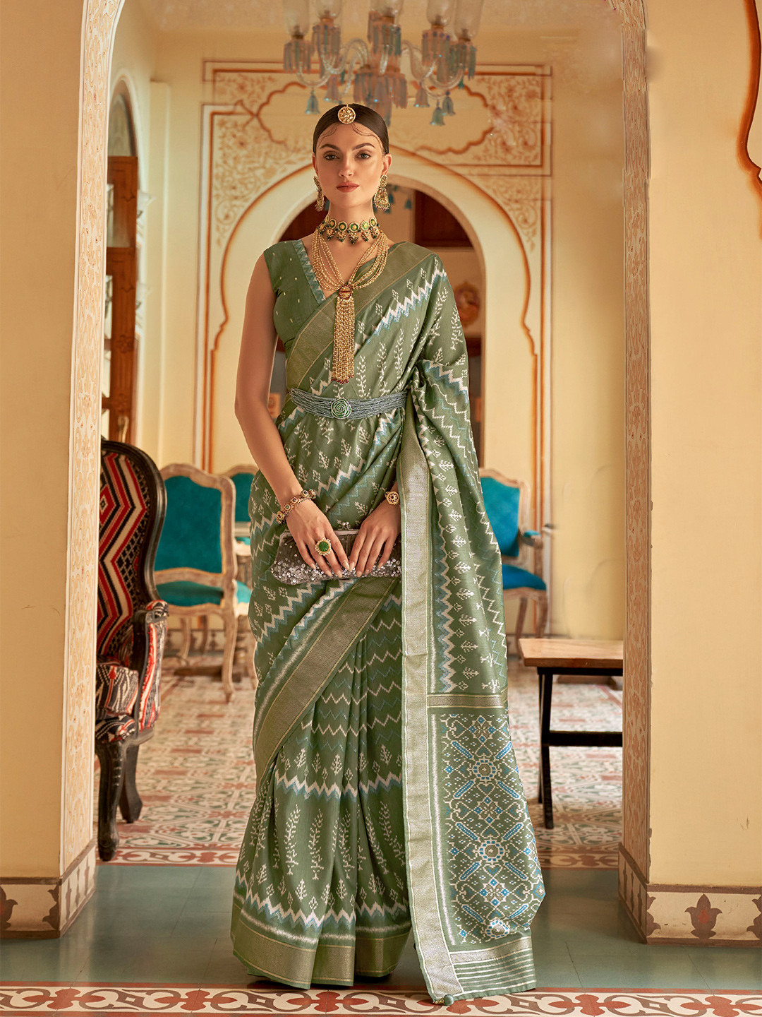 

Mitera Ethnic Motifs Printed Zari Pure Silk Saree, Green