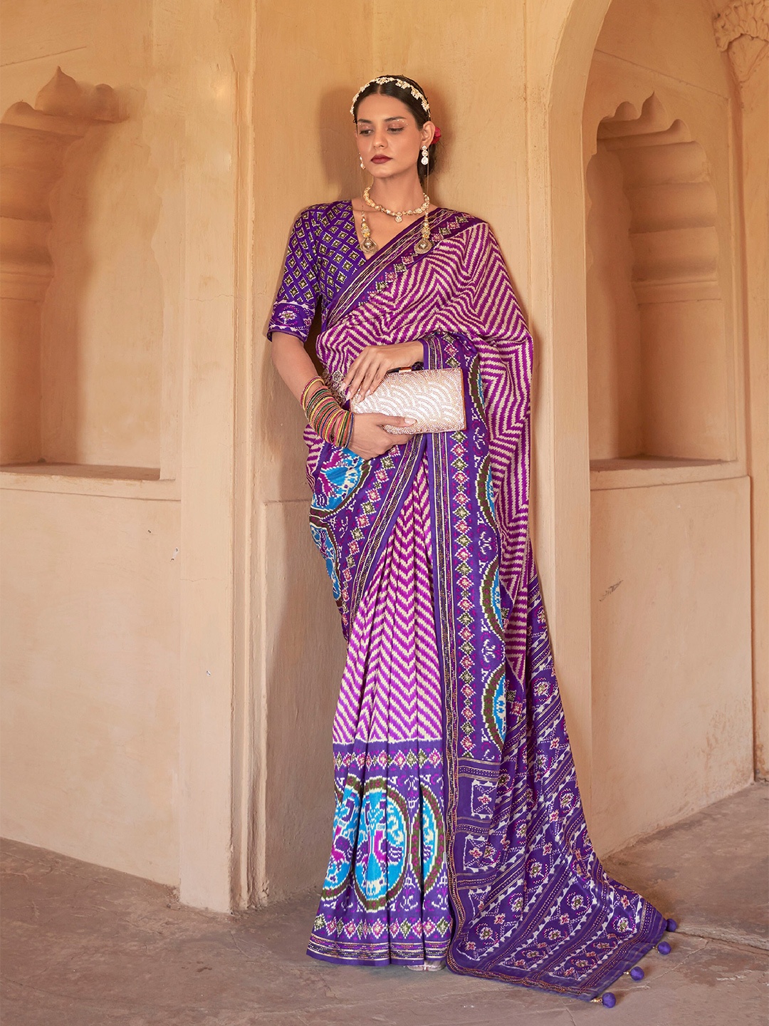 

Mitera Striped Pure Silk Saree, Purple