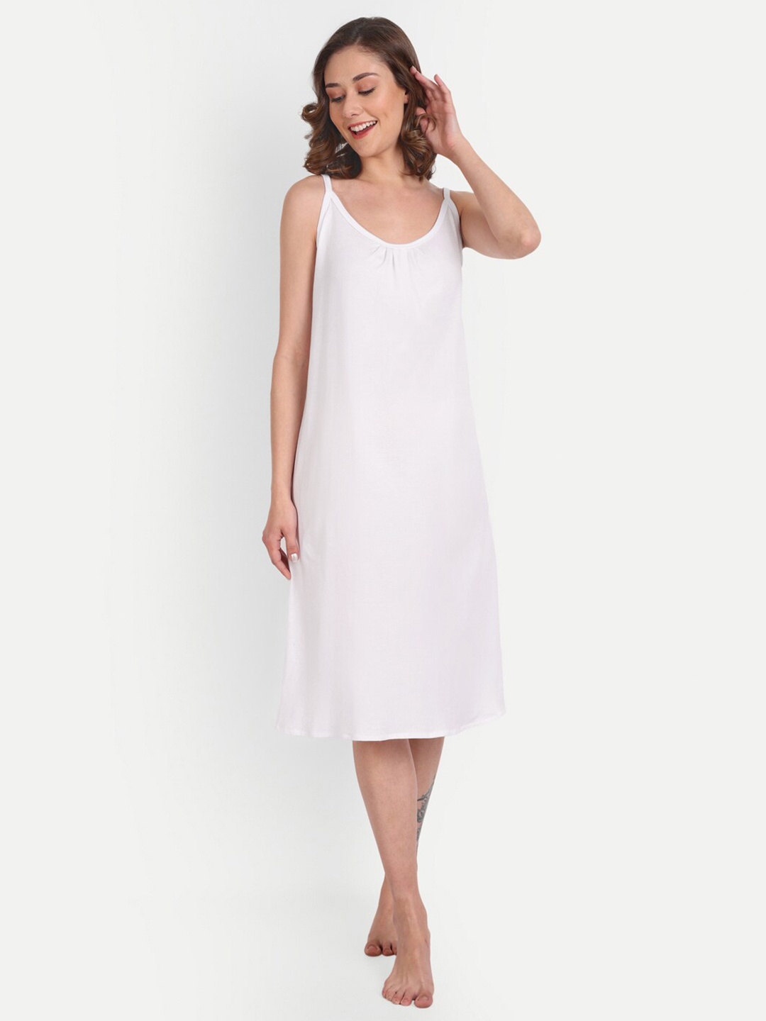 

BLAZON Scoop Neck Cotton Midi Nightdress, White