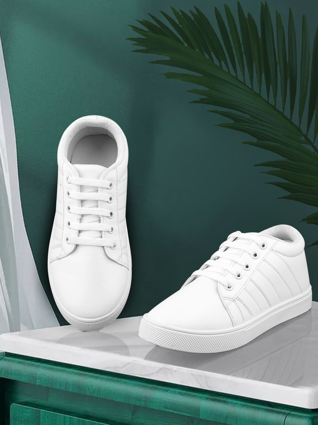 

KRAASA Women Comfort Insole Sneakers, White