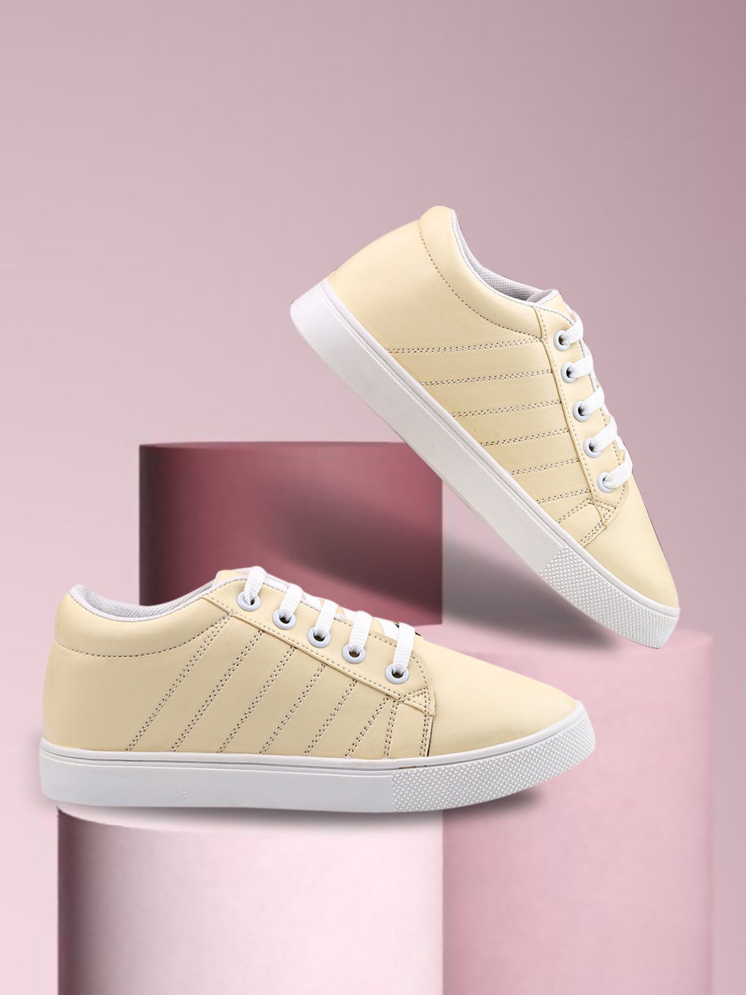 

KRAASA Women Contrast Sole Sneakers, Yellow
