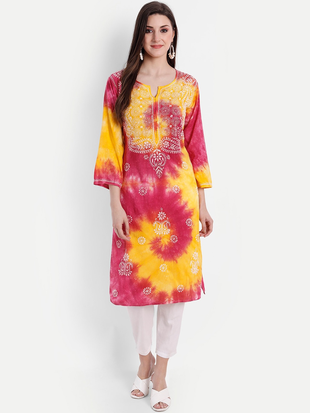 

Indiankala4u Ethnic Motifs Embroidered Chikankari Pure Cotton Kurta, Pink