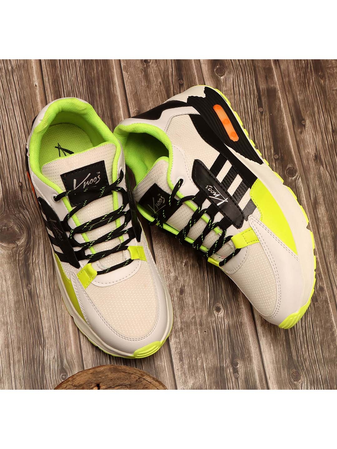 

knoos Men Mesh Non-Marking Running Shoes, White