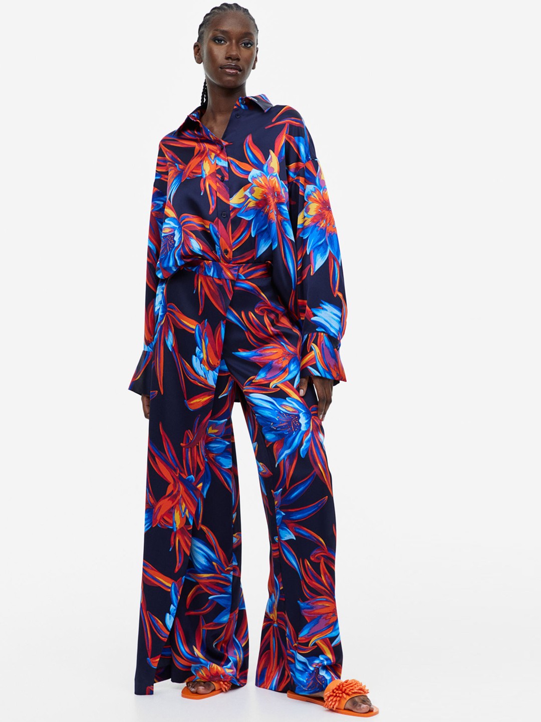 

H&M Women Patterned Trousers, Navy blue