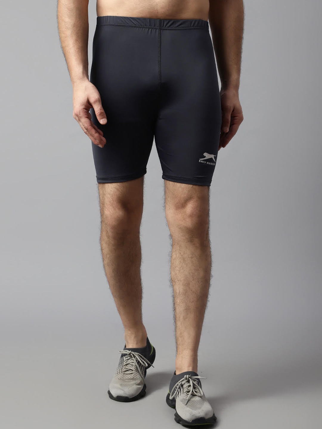 

Shiv Naresh Men Rapid-Dry Mid-Rise Slim Fit Training Or Gym Sports Shorts, Black