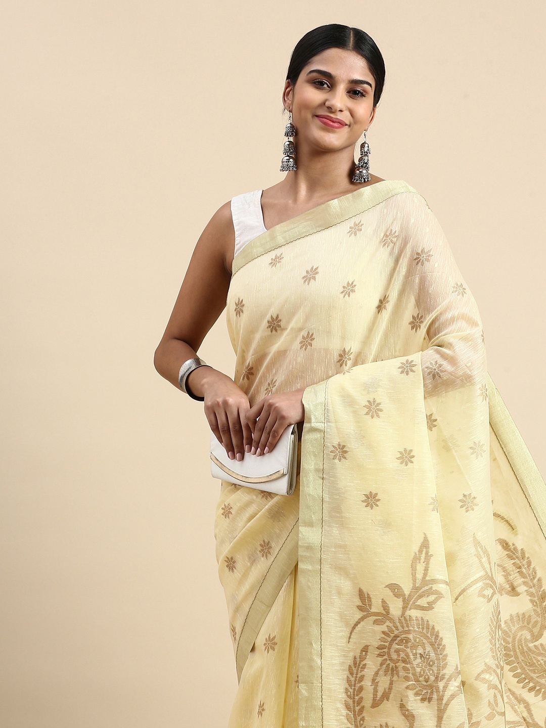 

VISHNU WEAVES Ethnic Motifs Zari Linen Blend Jamdani Saree, Cream
