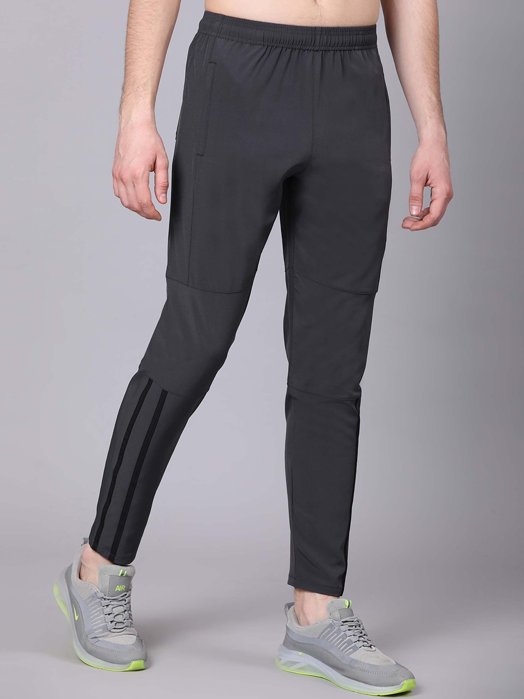 

Dpassion Men Regular-Fit Sports Track Pants, Charcoal