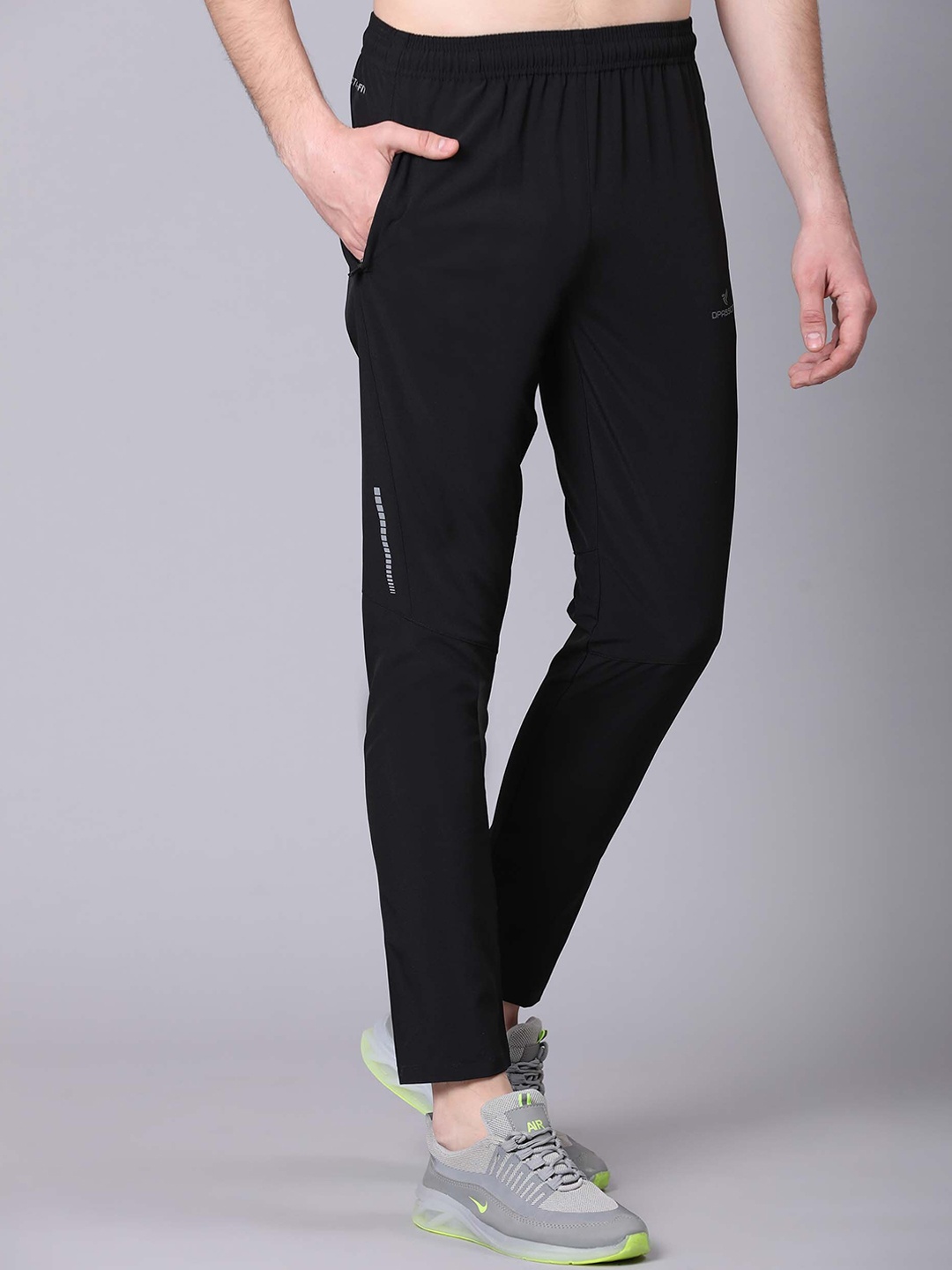 Dpassion Men Regular-Fit Sports Track Pants, Black