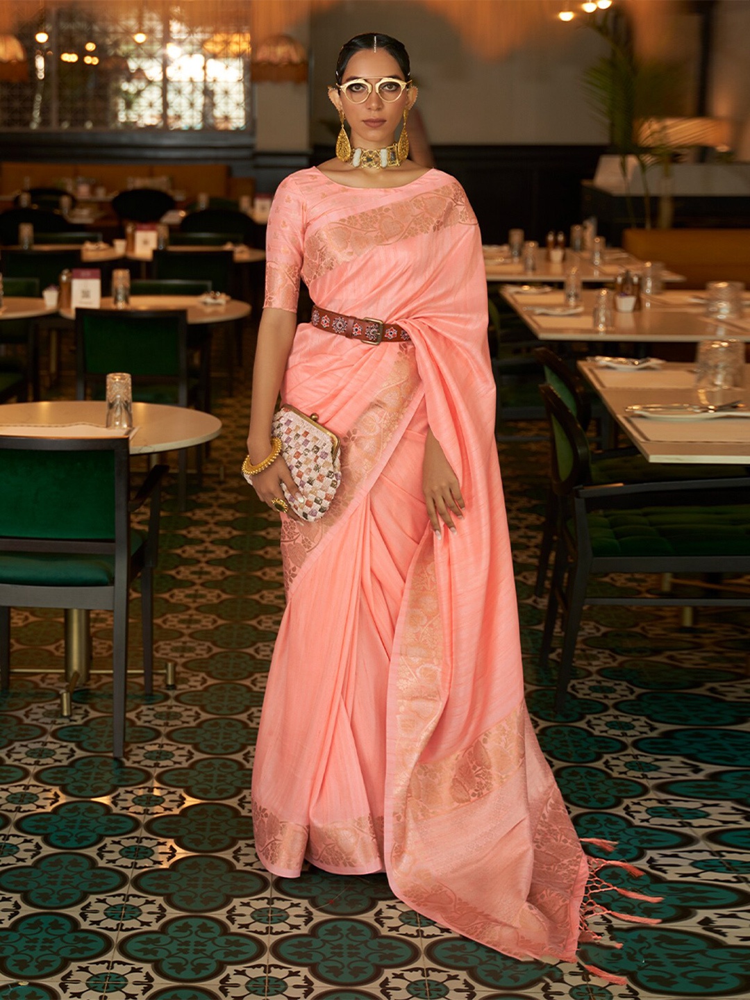 

ODETTE Ethnic Motif Zari Silk Blend Saree, Peach