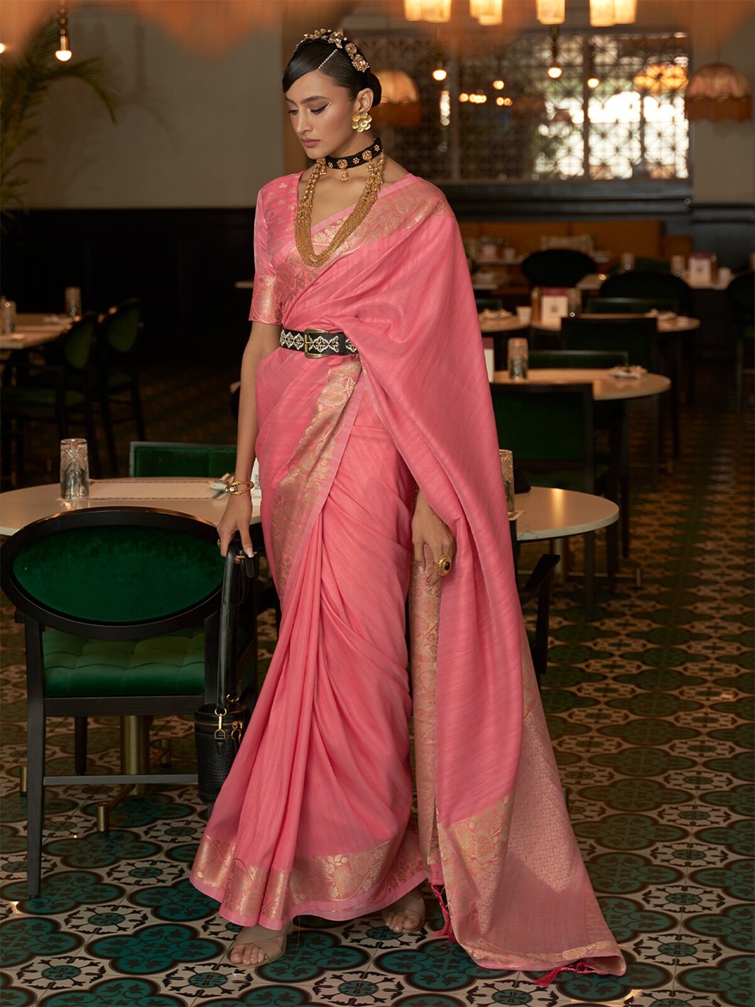 

ODETTE Floral Motif Woven Design Zari Saree, Pink