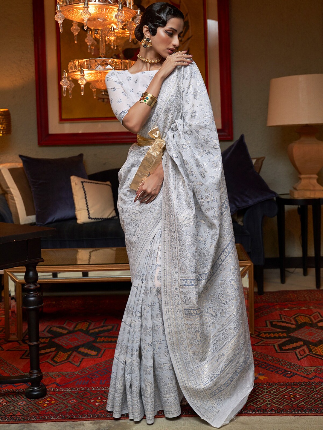 

ODETTE Floral Woven Design Saree, White