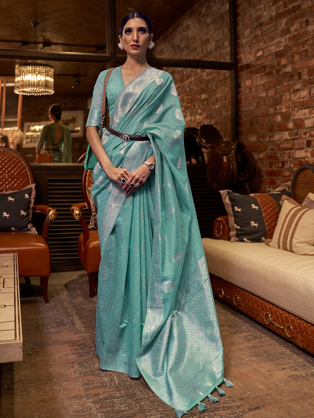 

ODETTE Ethinic Motifs Woven Design Zari Saree, Sea green