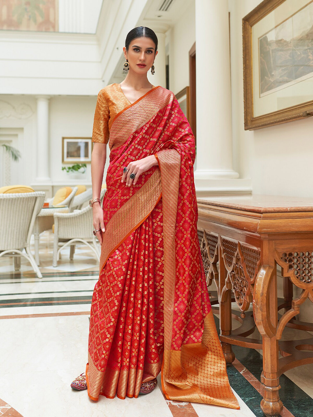

ODETTE Floral Woven Design Silk Blend Saree, Red