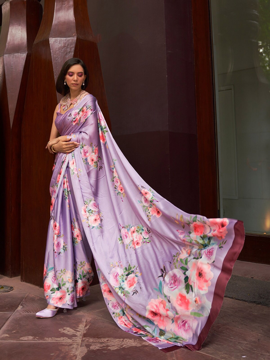 

ODETTE Floral Printed Satin Saree, Purple