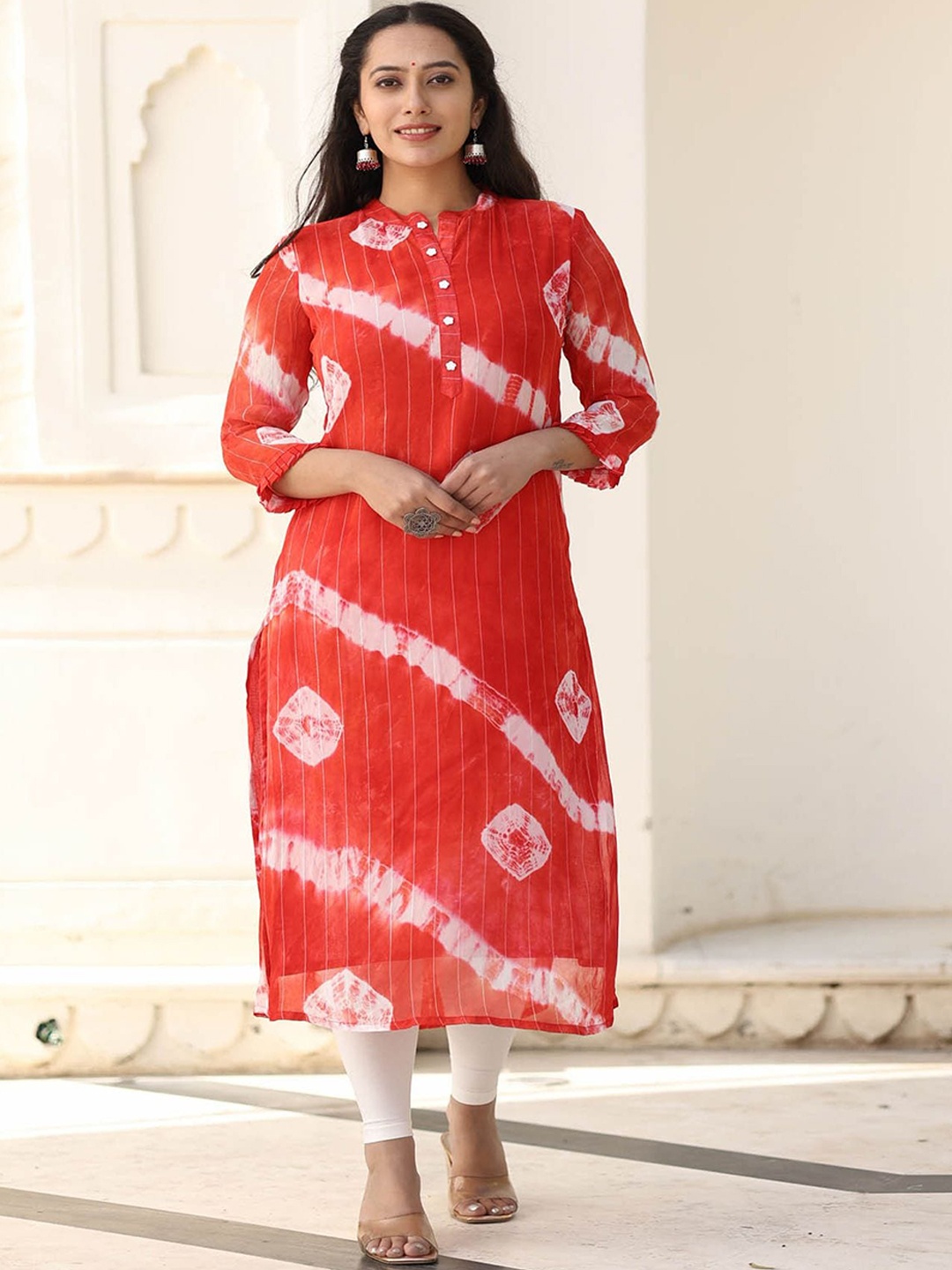 

Aaheli Leheriya Dyed Band Collar Georgette Kurta, Red