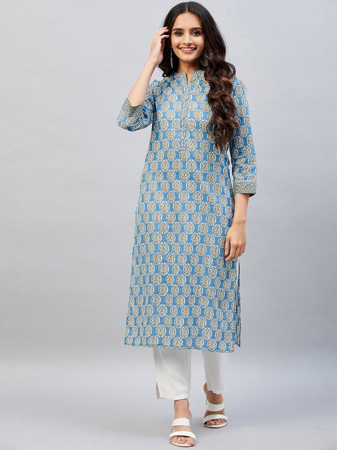 

Aaheli Ethnic Motifs Printed Band Collar Pure Cotton Kurta, Blue