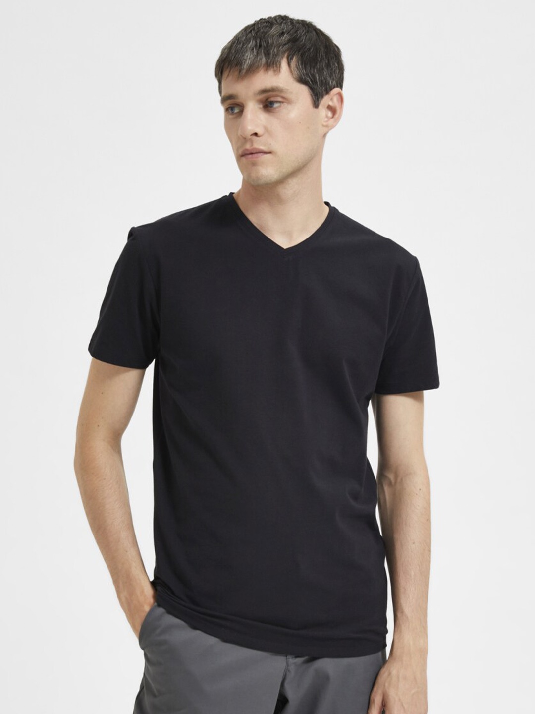 

SELECTED V-Neck Organic Cotton T-shirt, Black