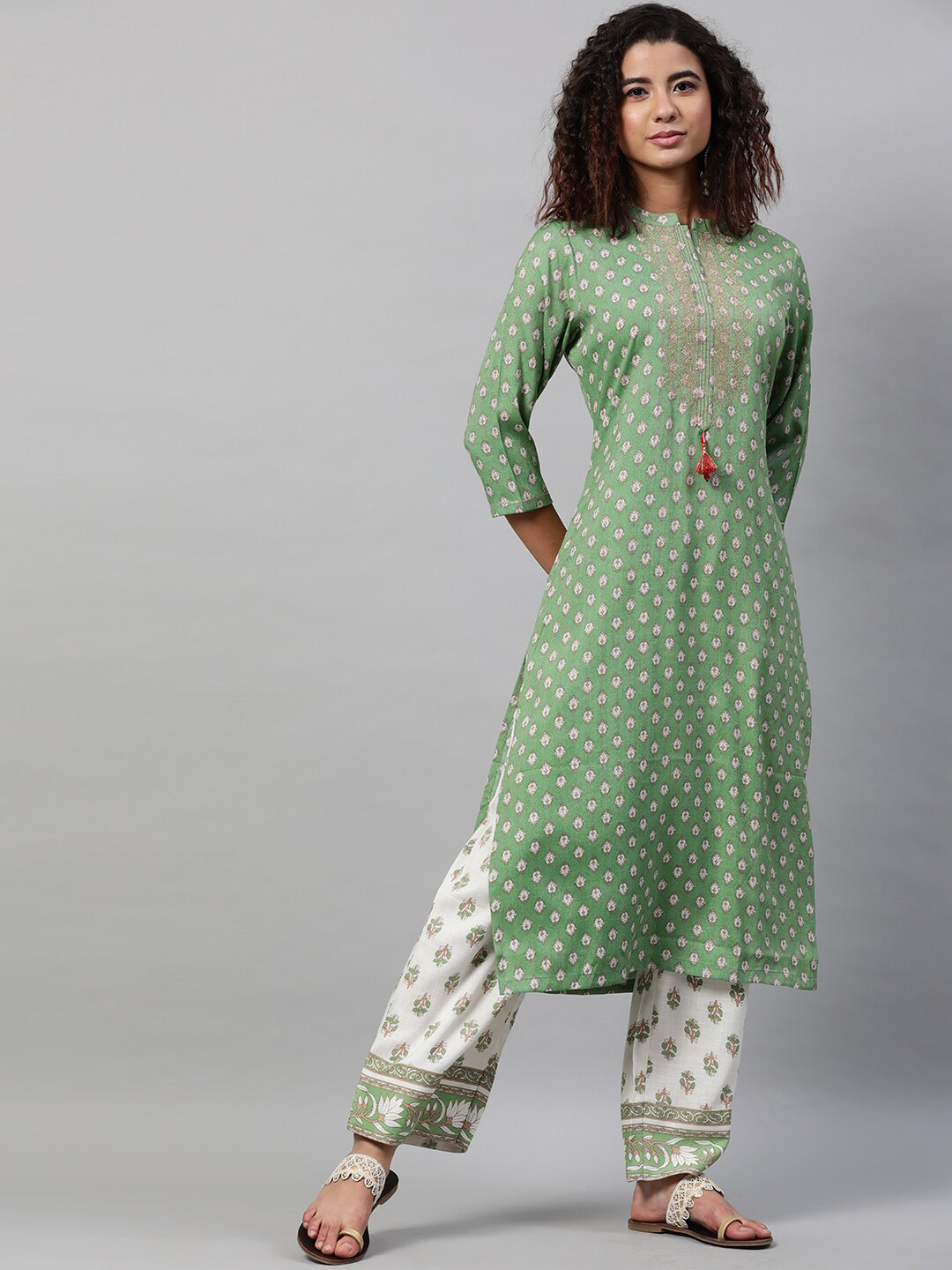 

indo street Ethnic Motifs Woven Design Thread Work Straight Kurta with Trousers, Green