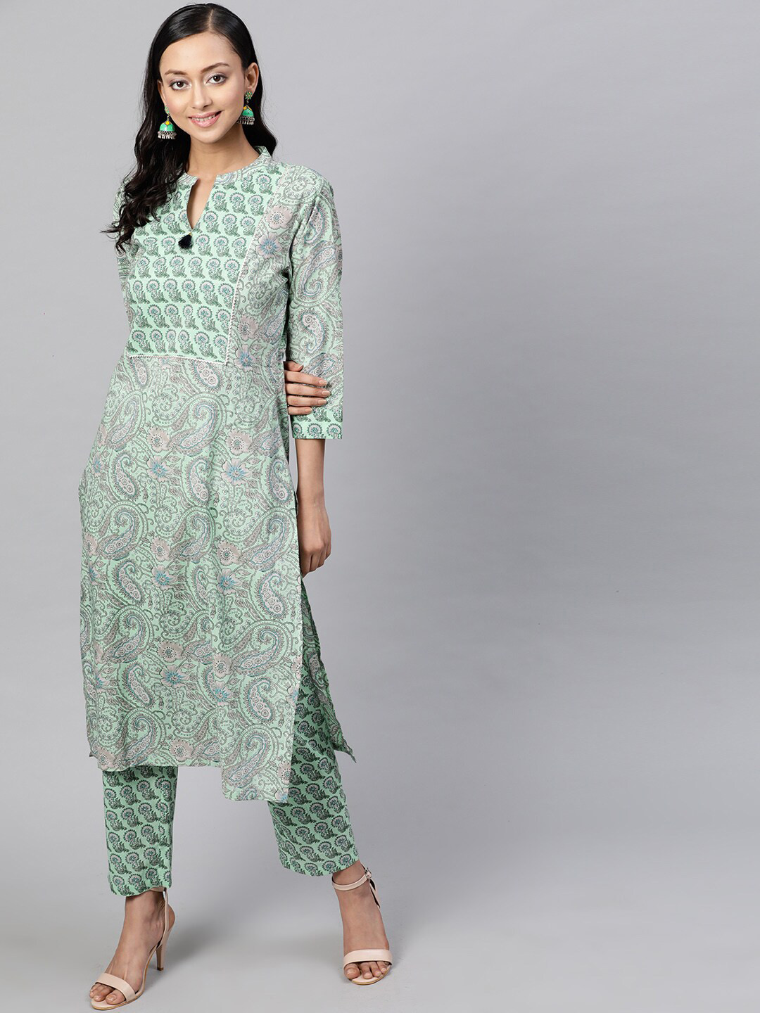 

indo street Floral Printed Straight Kurta with Trousers, Green