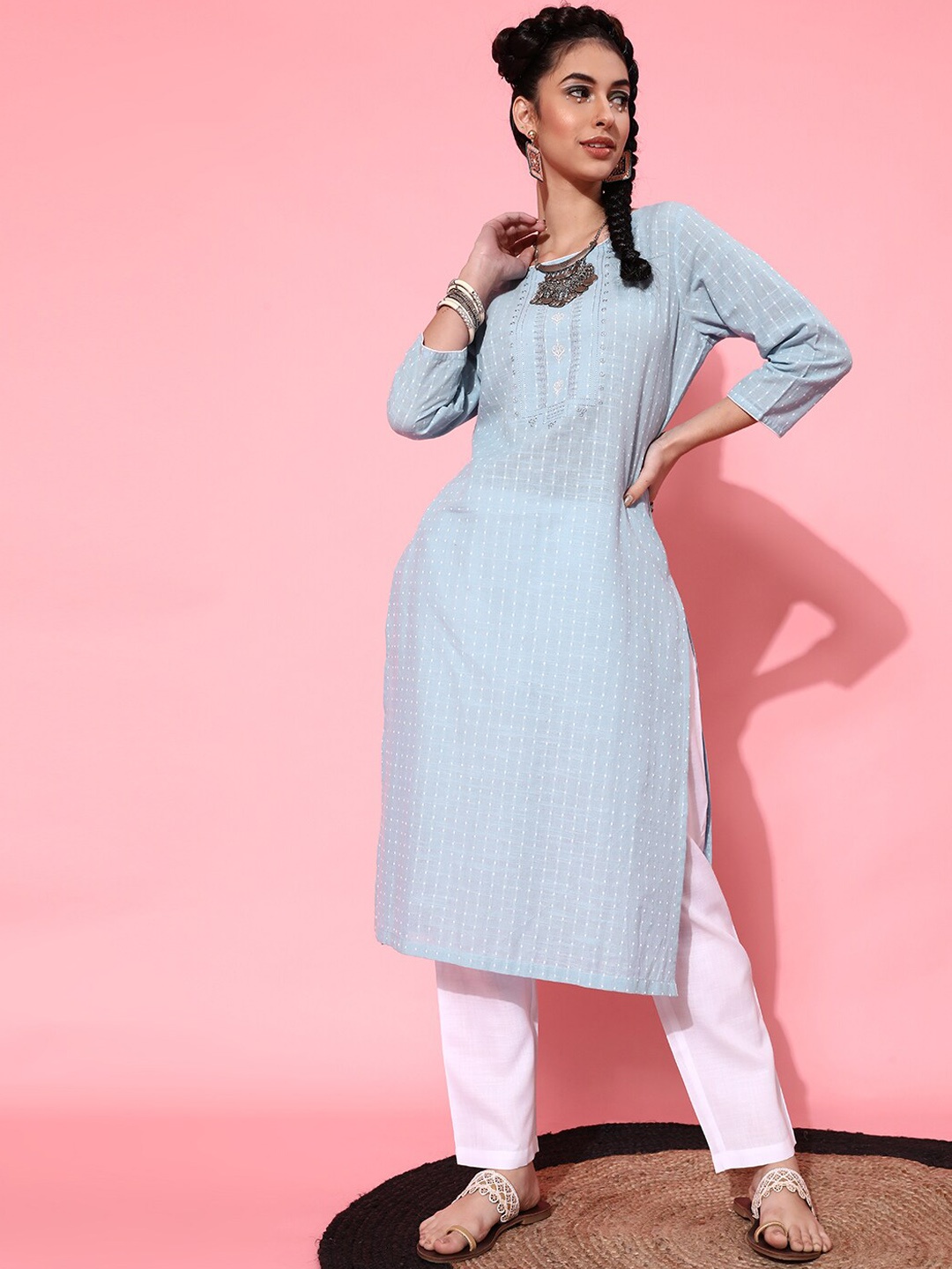 

indo street Printed Thread Work Straight Pure Cotton Kurta with Trousers, Blue