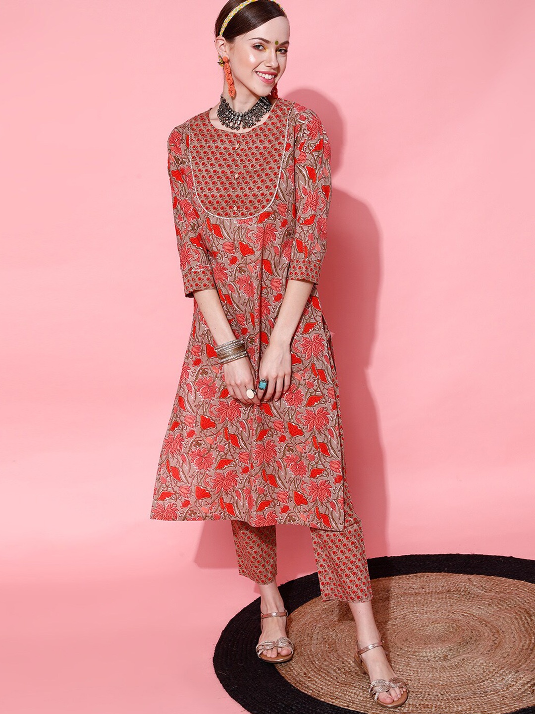 

indo street Floral Printed Gotta Patti Pure Cotton Kurta with Trousers, Brown