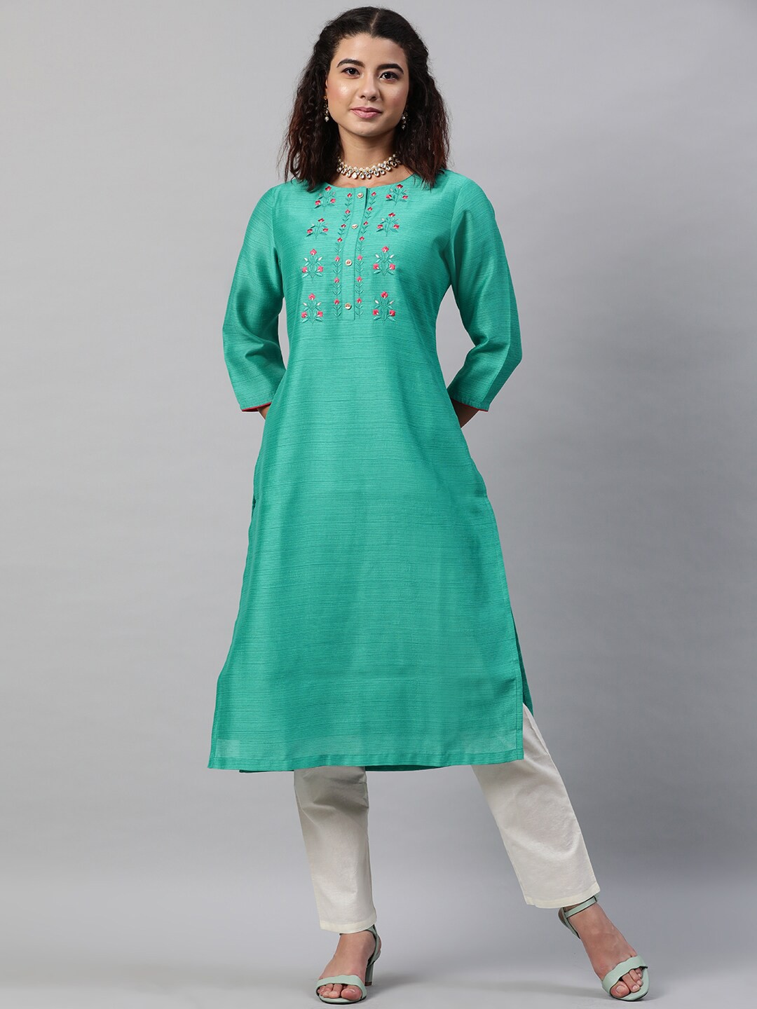 

indo street Floral Yoke Design Thread Work Straight Kurta, Green