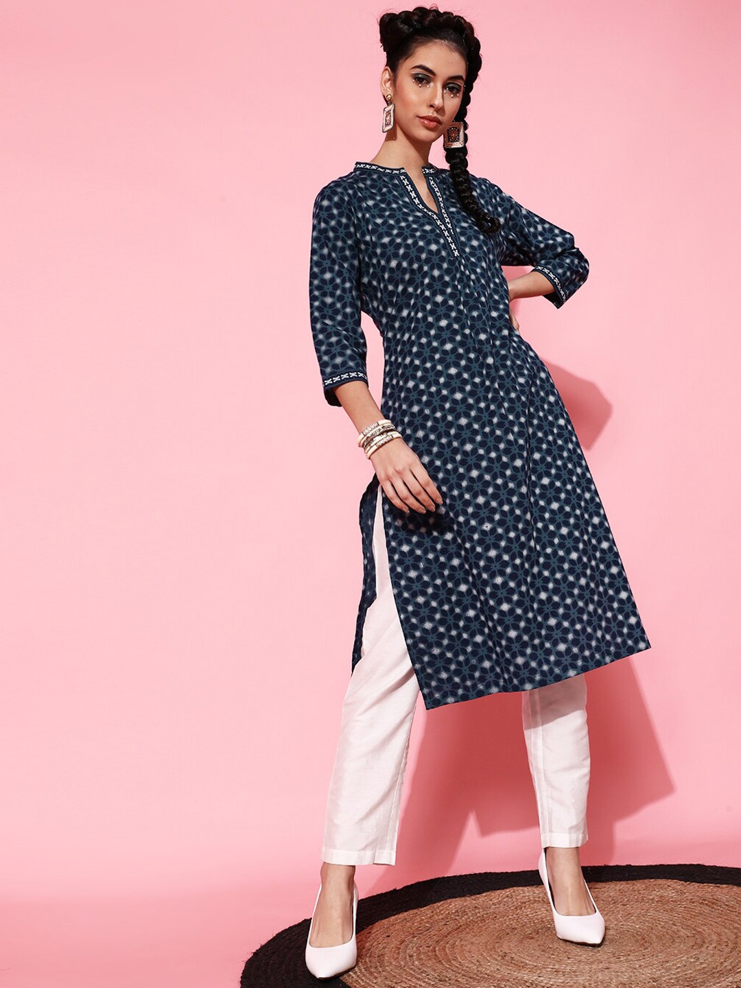 

indo street Geometric Printed Band Collar Cotton Straight Kurta, Navy blue