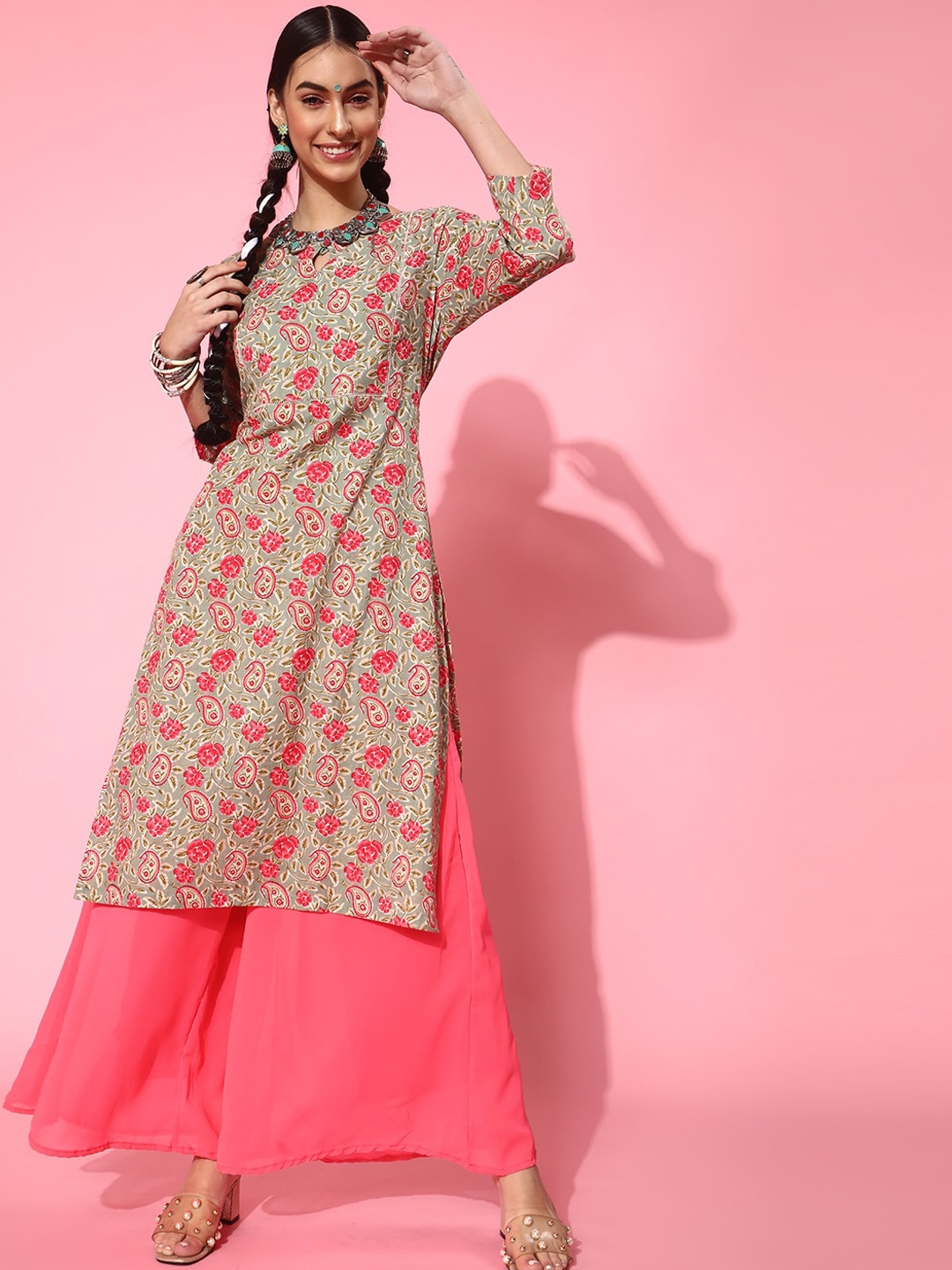 

indo street Floral Printed Gotta Patti A-Line Pure Cotton Kurta, Green