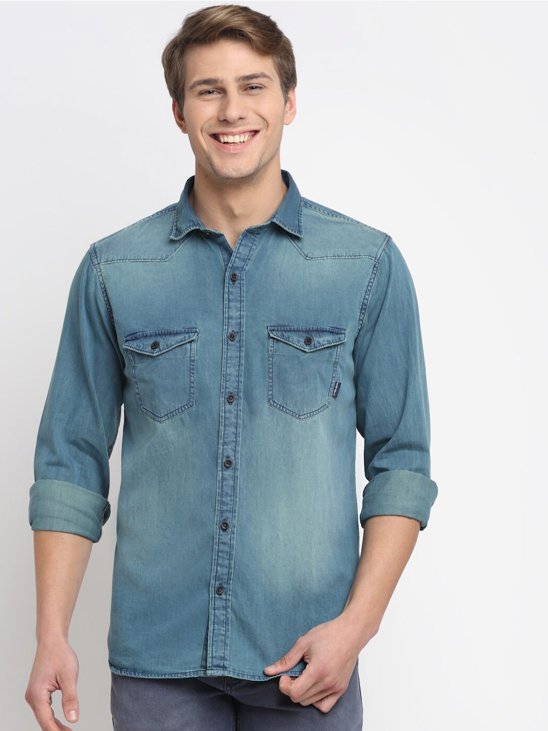 

Cantabil Men Faded Casual Cotton Shirt, Blue