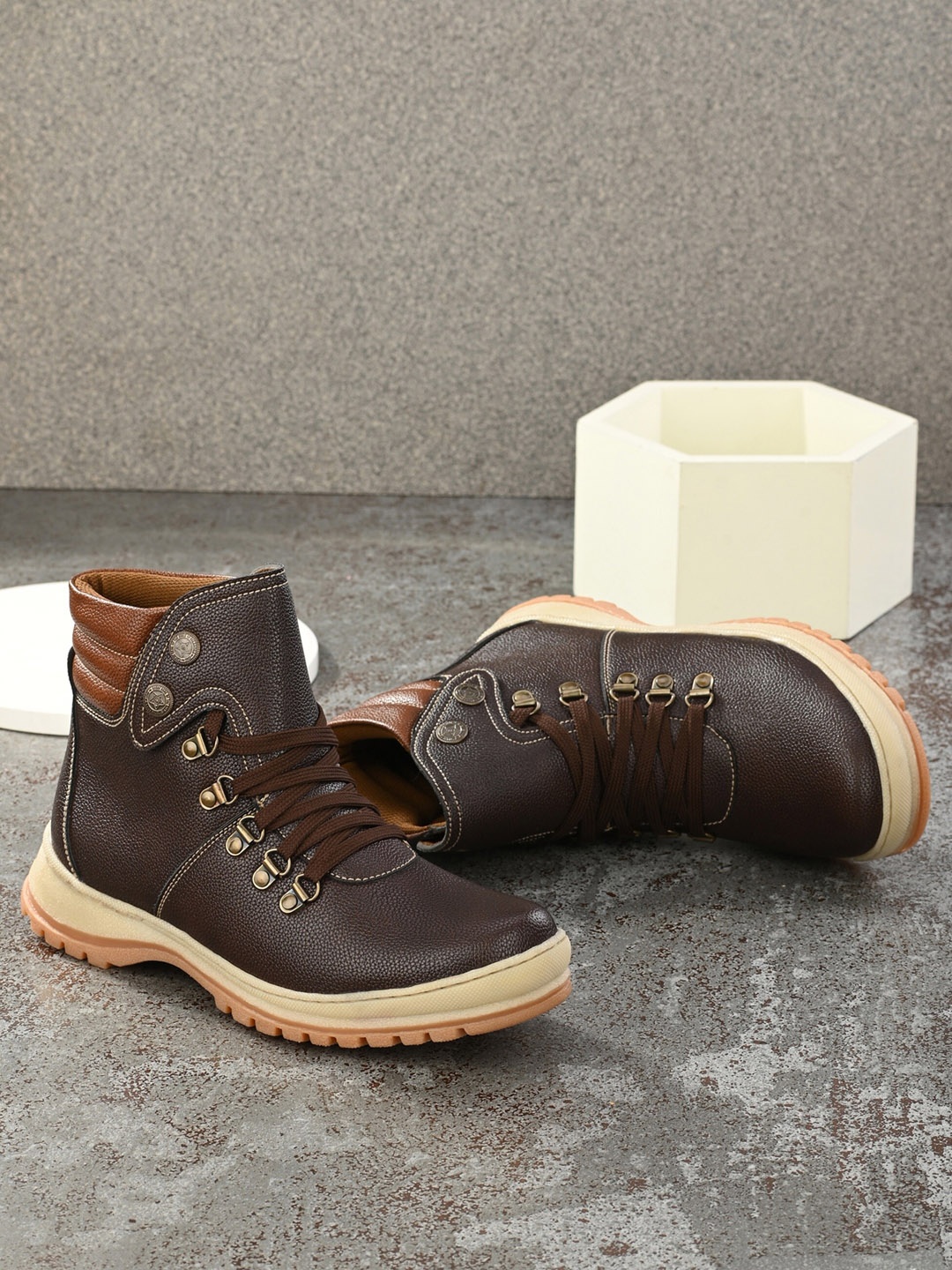 

San Frissco Men Mid-Top Flatform Heel Comfort-Fit Boots, Brown