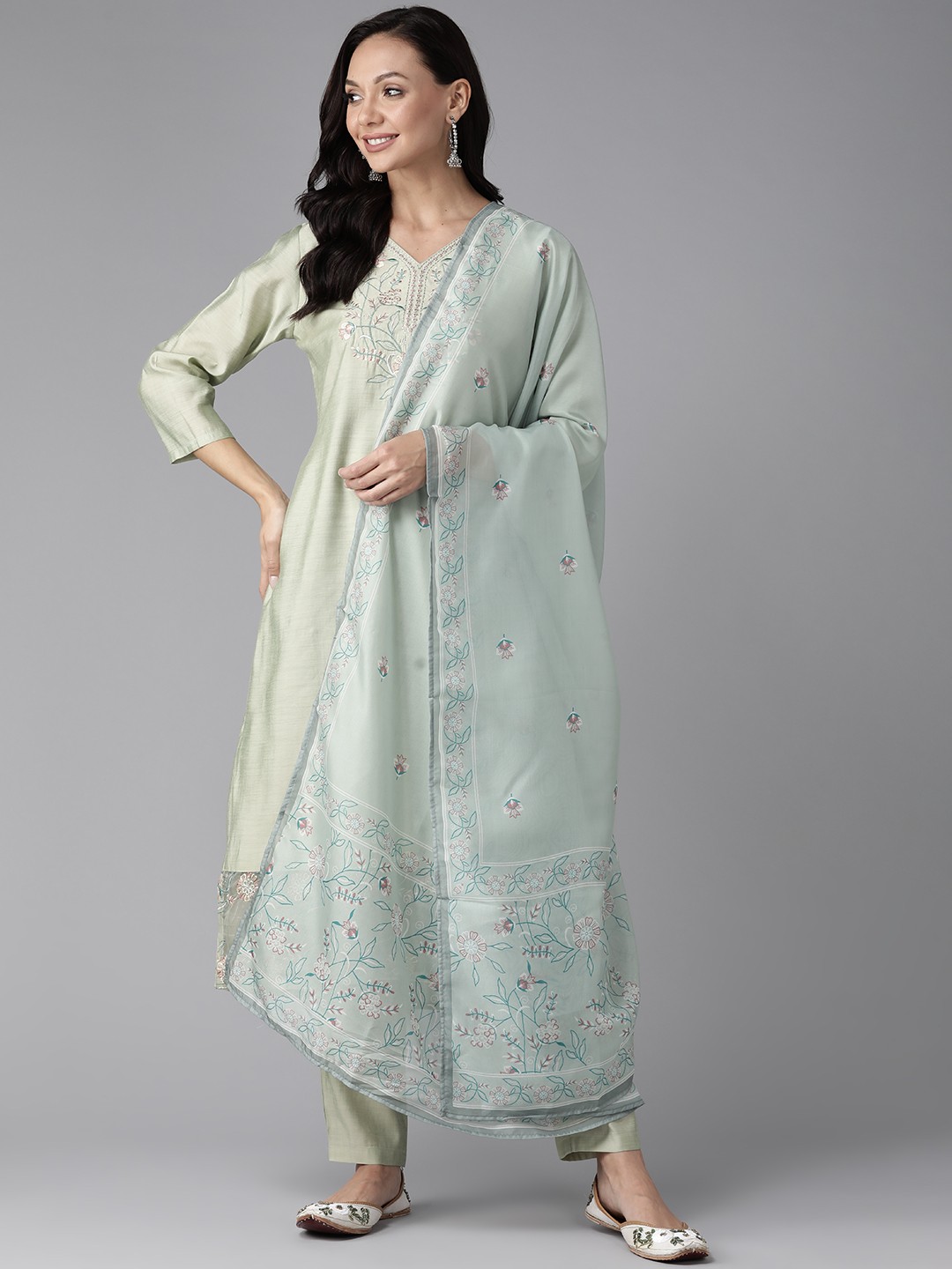 

Yufta Floral Yoke Design Regular Thread Work Pure Silk Kurta with Trousers & With Dupatta, Green